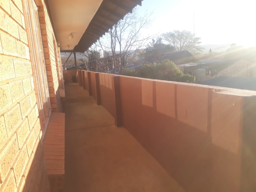 2 Bedroom Property for Sale in Rustenburg Central North West